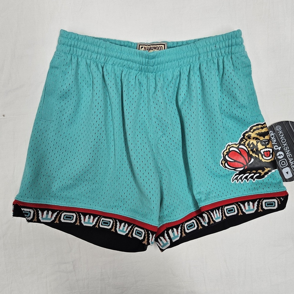 Mitchell & Ness Turquoise Vancouver Grizzlies Jump Shot Shorts Women's Size M